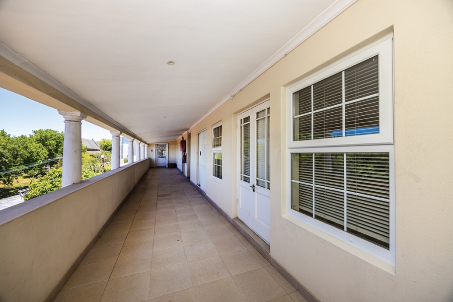 To Let 1 Bedroom Property for Rent in Rondebosch Western Cape